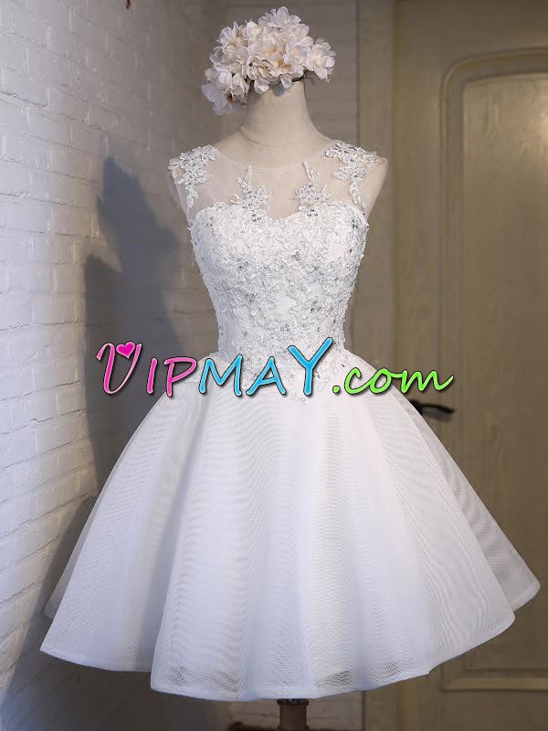 Customized White Lace Up Scoop Beading and Appliques Sleeveless