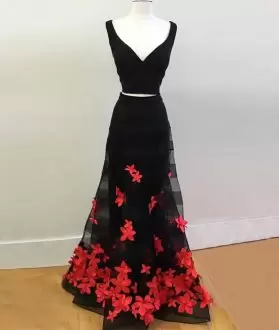 Romantic Black A-line Tulle V-neck Sleeveless Hand Made Flower Floor Length Lace Up Evening Party Dresses