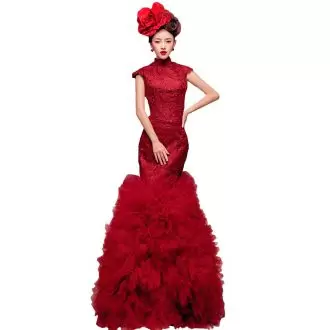Tulle High-neck Cap Sleeves Lace Up Lace and Appliques Evening Dress in Red