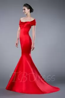 Red Mermaid Off The Shoulder Sleeveless Satin Brush Train Zipper Ruching Prom Homecoming Dress