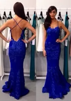 Halter Top Sleeveless Backless Lace and Appliques Prom Dresses in Royal Blue