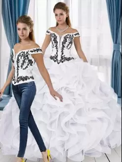 Beautiful Short Sleeves Floor Length Embroidery and Ruffles Lace Up Vestidos de Quinceanera with White And Black