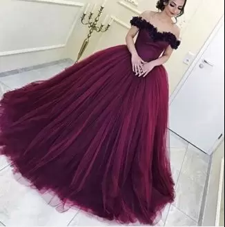 Inexpensive Burgundy Off The Shoulder Ruching Tulle Quinceanera Gown