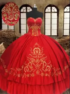 Charro Westarn Style Sweetheart Beaded Embroidery Quinceanera Dress Red and Gold Color