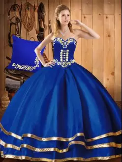 Hot Selling Blue Organza Lace Up Sweetheart Sleeveless Floor Length Vestidos de Quinceanera Embroidery