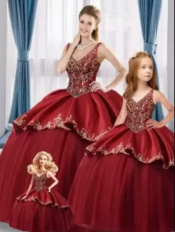 V-neck Sleeveless Lace Up Beading and Embroidery Ball Gown Prom Dress in Wine Red