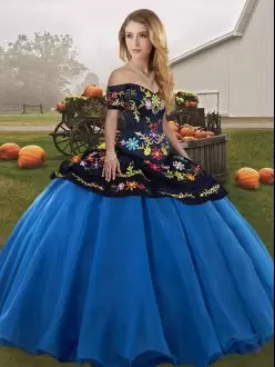 Off The Shoulder Sleeveless Lace Up Quinceanera Dresses Blue And Black Tulle Embroidery