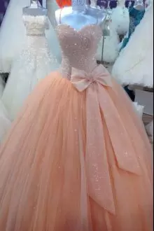 Unique Shunning Pink Tulle Vestidos de Quinceanera with Beaded Bodice and Bowknot without Train