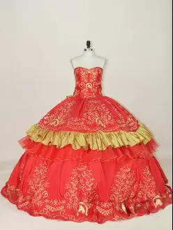 Sweet Sleeveless Floor Length Embroidery and Bowknot Lace Up Sweet 16 Quinceanera Dress with Red