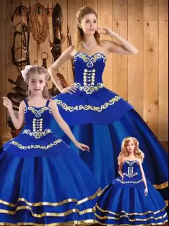 Royal Blue Western Themed Embroidery Quinceanera Dress with Buttons