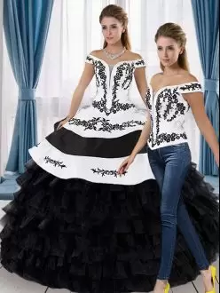 Deluxe White And Black Ball Gowns Off The Shoulder Sleeveless Organza Floor Length Lace Up Embroidery and Ruffled Layers Quinceanera Dresses