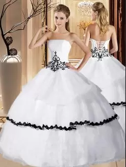 Flare Strapless Sleeveless Lace Up Quinceanera Gowns White Organza Appliques and Ruffled Layers