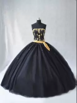 Stunning Black Sleeveless Appliques Floor Length Quince Ball Gowns