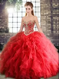 Sexy Tulle Sweetheart Sleeveless Lace Up Beading and Ruffles 15th Birthday Dress in Red