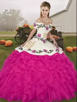 Off The Shoulder Sleeveless Organza Quinceanera Gowns Embroidery and Ruffles Lace Up