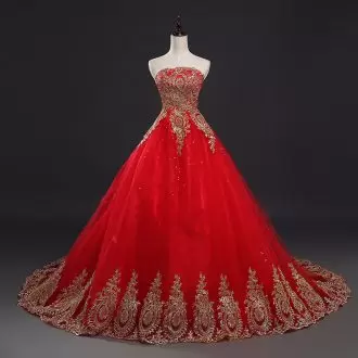 Inexpensive Shunning Red Quinceanera Dress with Gold Appliques