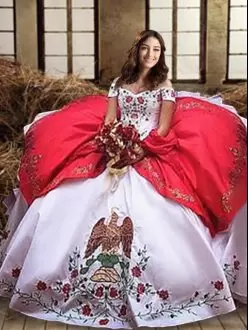 Eye-catching Western Style Off The Shoulder Embroidery and Ruffled Layers Quinceanera Dress Off The Shoulder
