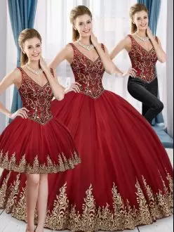 Custom Designed Sleeveless Floor Length Beading and Embroidery Lace Up Vestidos de Quinceanera with Red