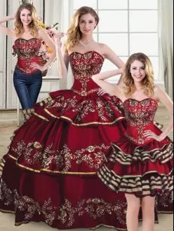 Clearance Wine Red Organza Lace Up Sweetheart Sleeveless Floor Length 15 Quinceanera Dress Embroidery and Ruffled Layers