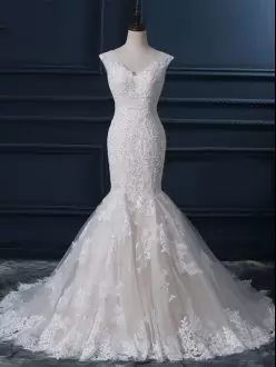Latest White Zipper V-neck Lace Wedding Dresses Tulle Sleeveless Brush Train