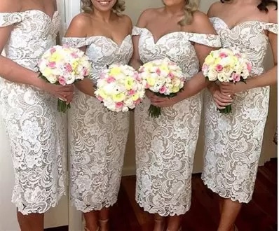 Fantastic Lace Bridesmaid Gown White Zipper Sleeveless Tea Length