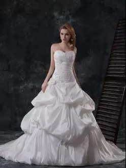 Ideal Brush Train A-line Wedding Gowns White Sweetheart Taffeta Sleeveless With Train Lace Up