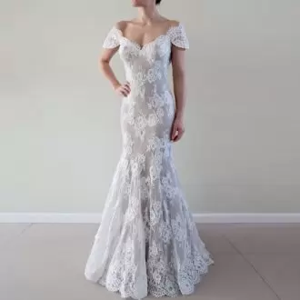White Lace Zipper Wedding Dresses Short Sleeves Brush Train Lace