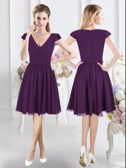 Perfect A-line Bridesmaid Gown Purple V-neck Chiffon Cap Sleeves Knee Length Zipper