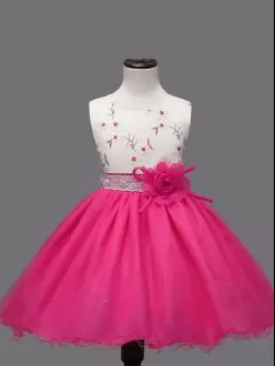Simple Knee Length Hot Pink Evening Gowns Scoop Sleeveless Zipper