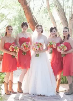 Knee Length Red Bridesmaid Dresses Sweetheart Sleeveless