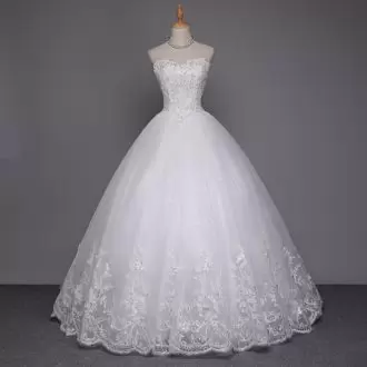 Popular White Sweetheart Neckline Appliques Wedding Gown Sleeveless Lace Up