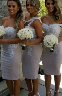 Custom Designed Grey Column Sheath Off The Shoulder Sleeveless Appliques Knee Length Bridesmaid Gown