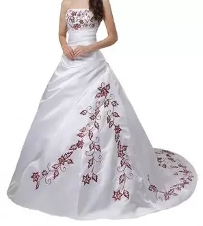 Court Train Ball Gowns Wedding Dresses Red Strapless Satin Sleeveless Lace Up