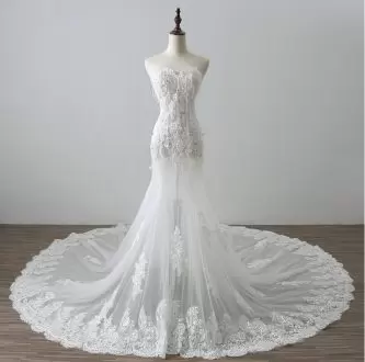 Luxury White Lace Up Sweetheart Beading and Appliques Wedding Gowns Tulle Sleeveless Chapel Train