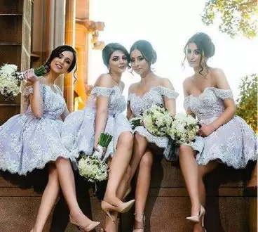 Lovely Off The Shoulder Sleeveless Bridesmaid Gown Lavender Tulle Lace