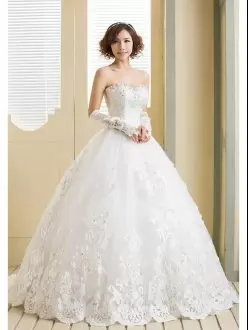 Sleeveless Sweetheart Sweep Train Beading and Appliques Lace Up Wedding Dress