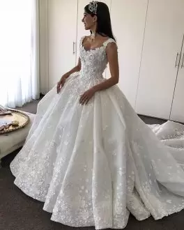 Tulle Sleeveless Wedding Gowns Cathedral Train and Hand Made Flower