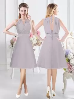 Knee Length Grey Dama Dress for Quinceanera Halter Top Sleeveless Zipper