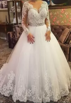 Excellent White Long Sleeves Lace and Appliques Lace Up Wedding Gowns V-neck