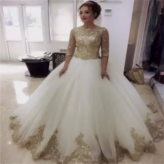 Luxurious White Half Sleeves Beading and Lace and Appliques Wedding Dresses Scoop