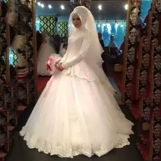 Lovely Long Sleeves High-neck Lace Up Floor Length Lace Wedding Dress High-neck